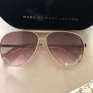 MARC BY MARC AVIATORS